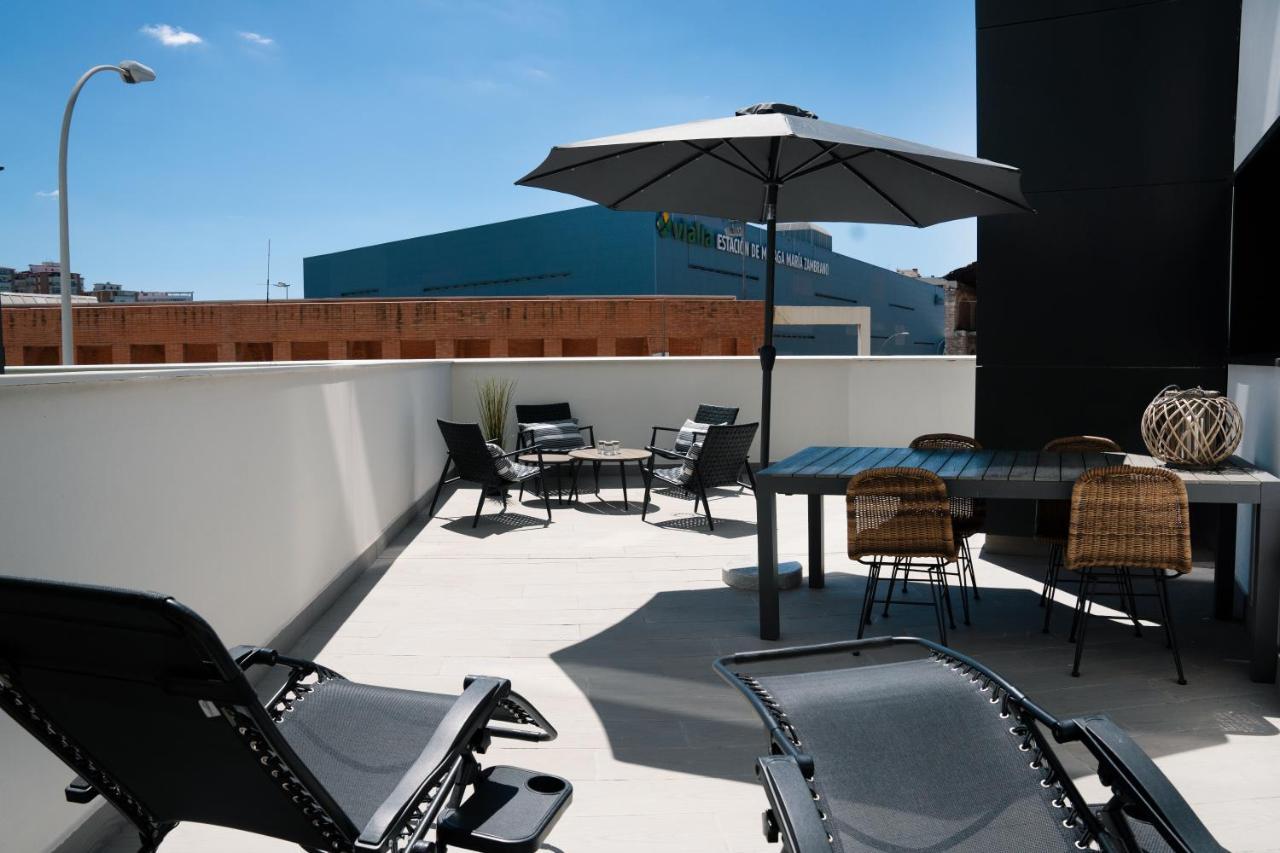 Central Premium Pool Terrace New มาลากา ภายนอก รูปภาพ